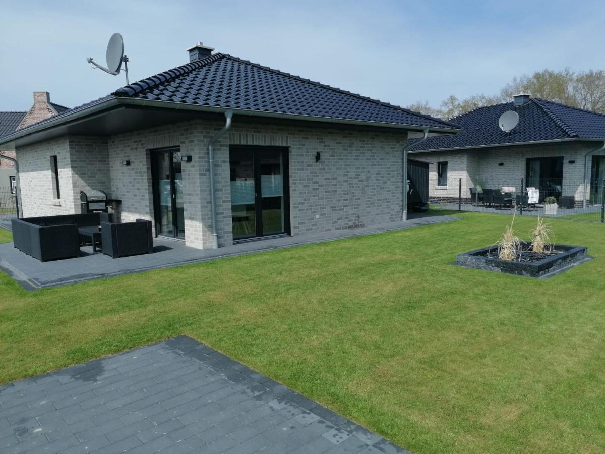 Ferienhaus Devilina Mit Sauna Am Harkebruegger See Barssel  Exterior foto